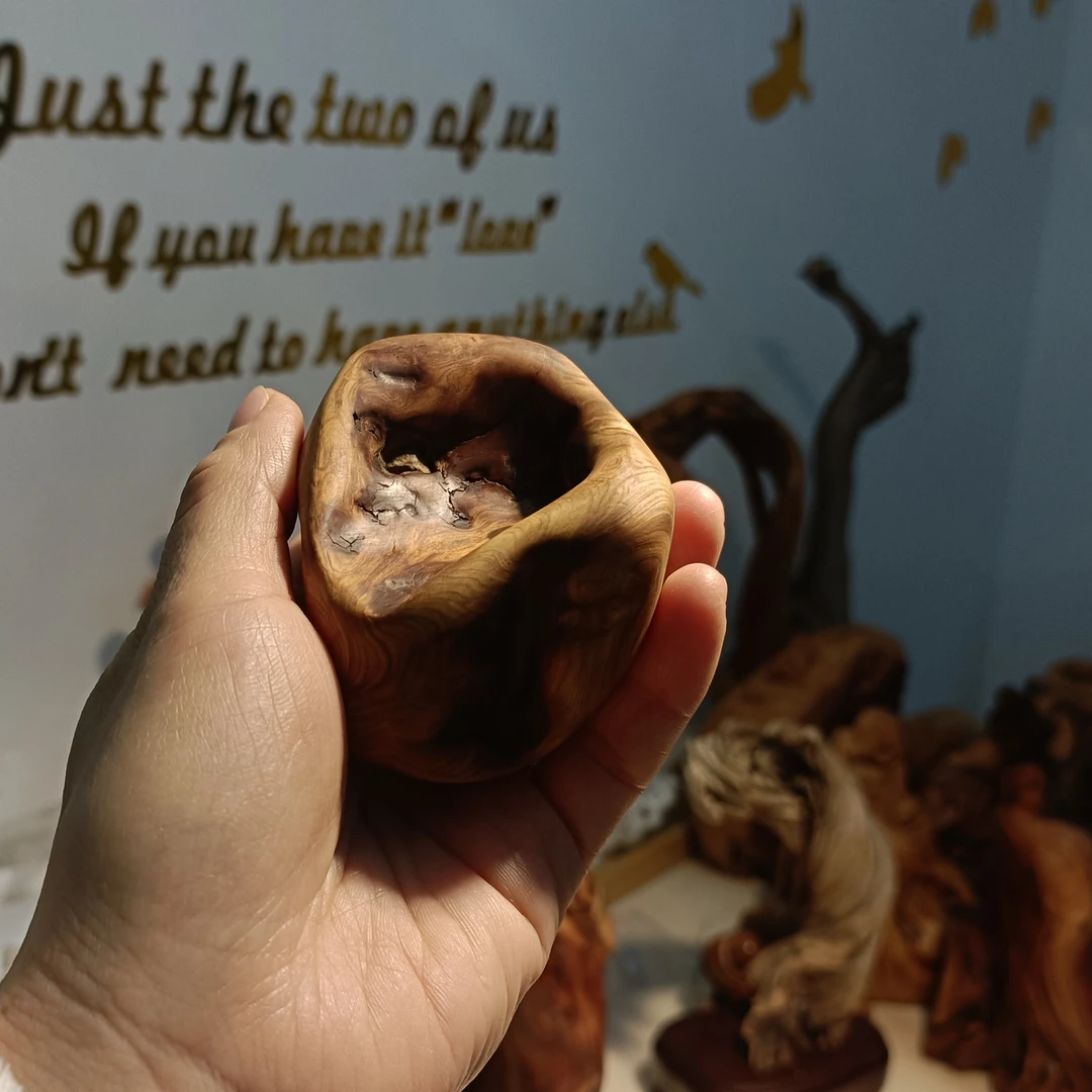太行崖柏手工雕刻手把件艺术根雕作品
