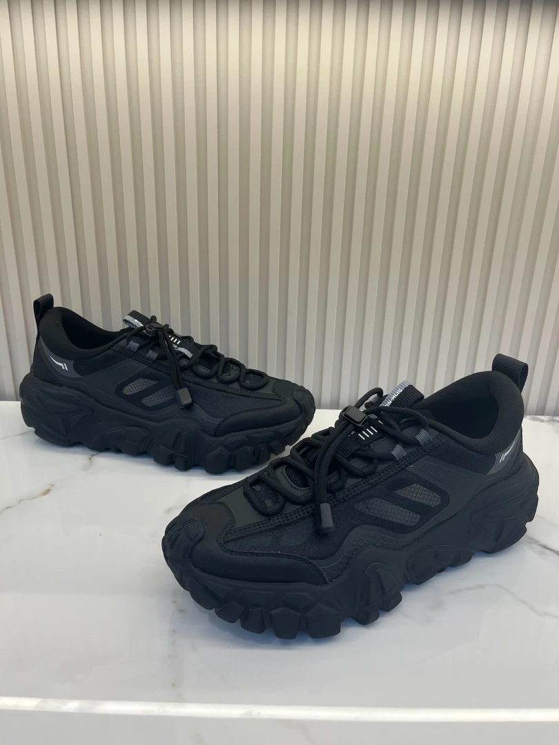 夏季新款时尚休闲百搭透气男鞋25099