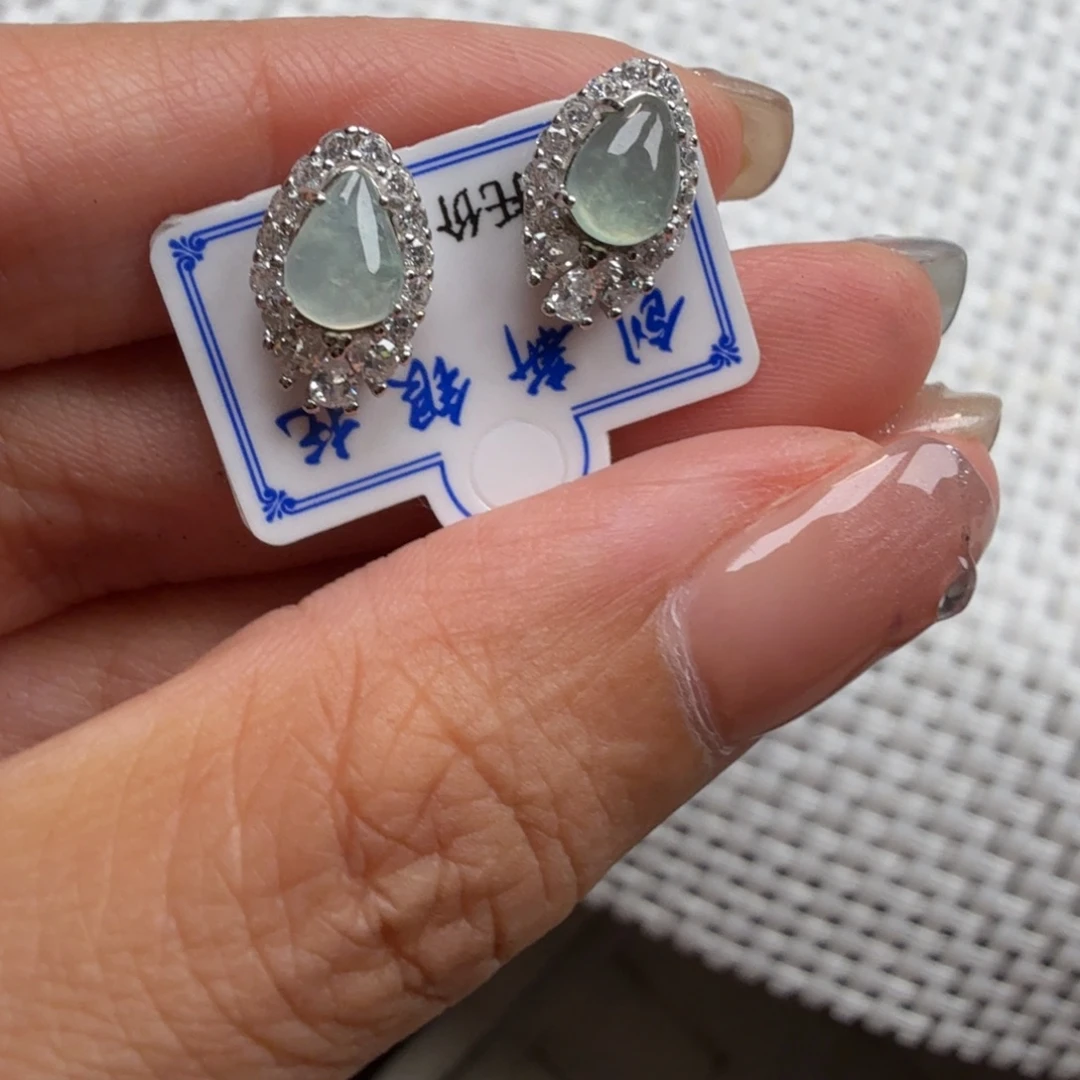 颈饰银S925镶嵌翡翠耳钉