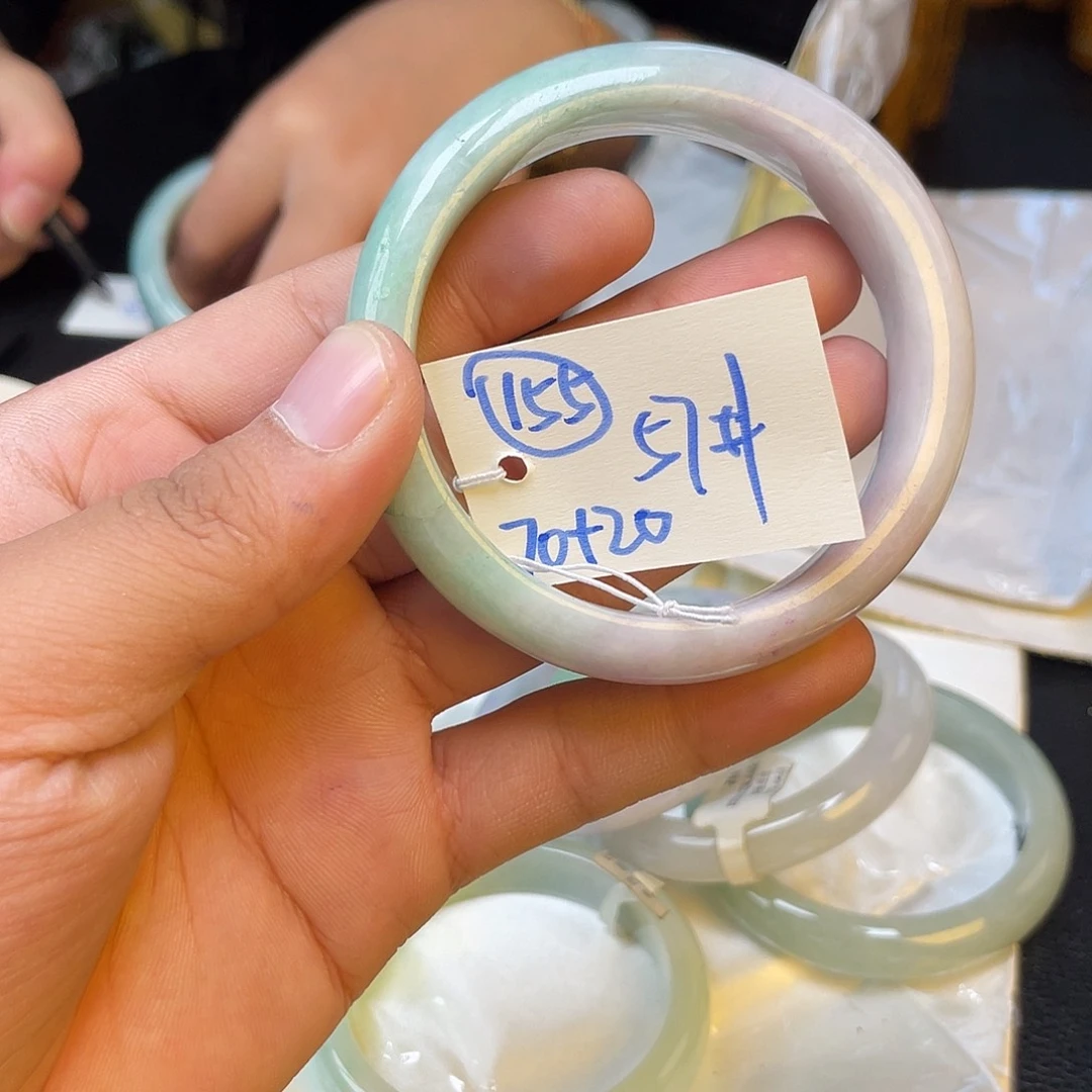 未镶嵌手镯翡翠155