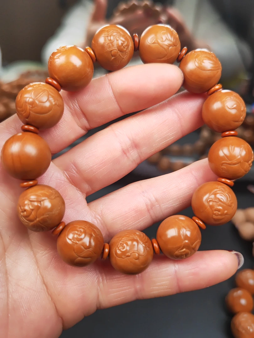 苏工雕刻老油核弥勒16