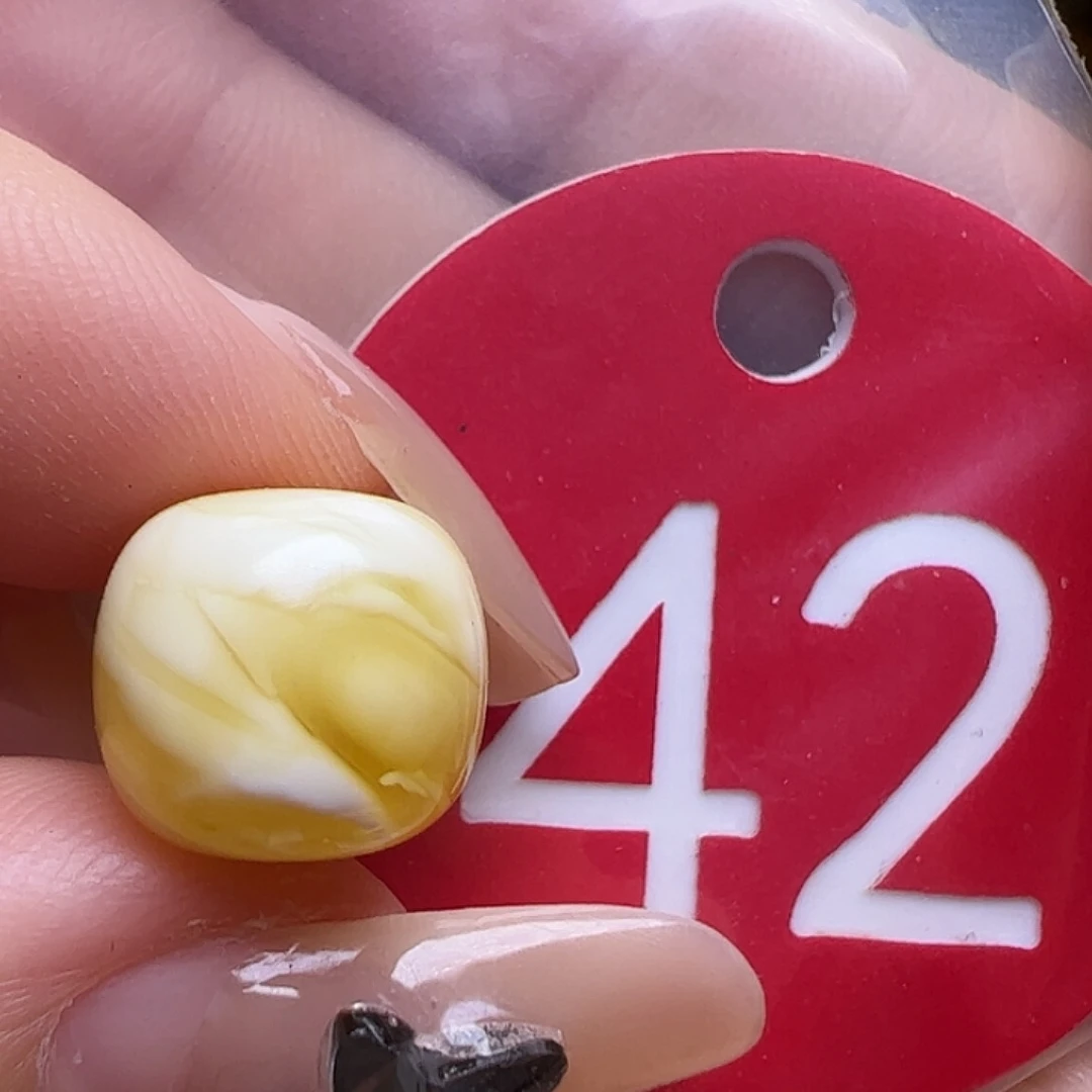 蜜蜡未镶嵌珠宝奇石微瑕11mm金瓷白老型