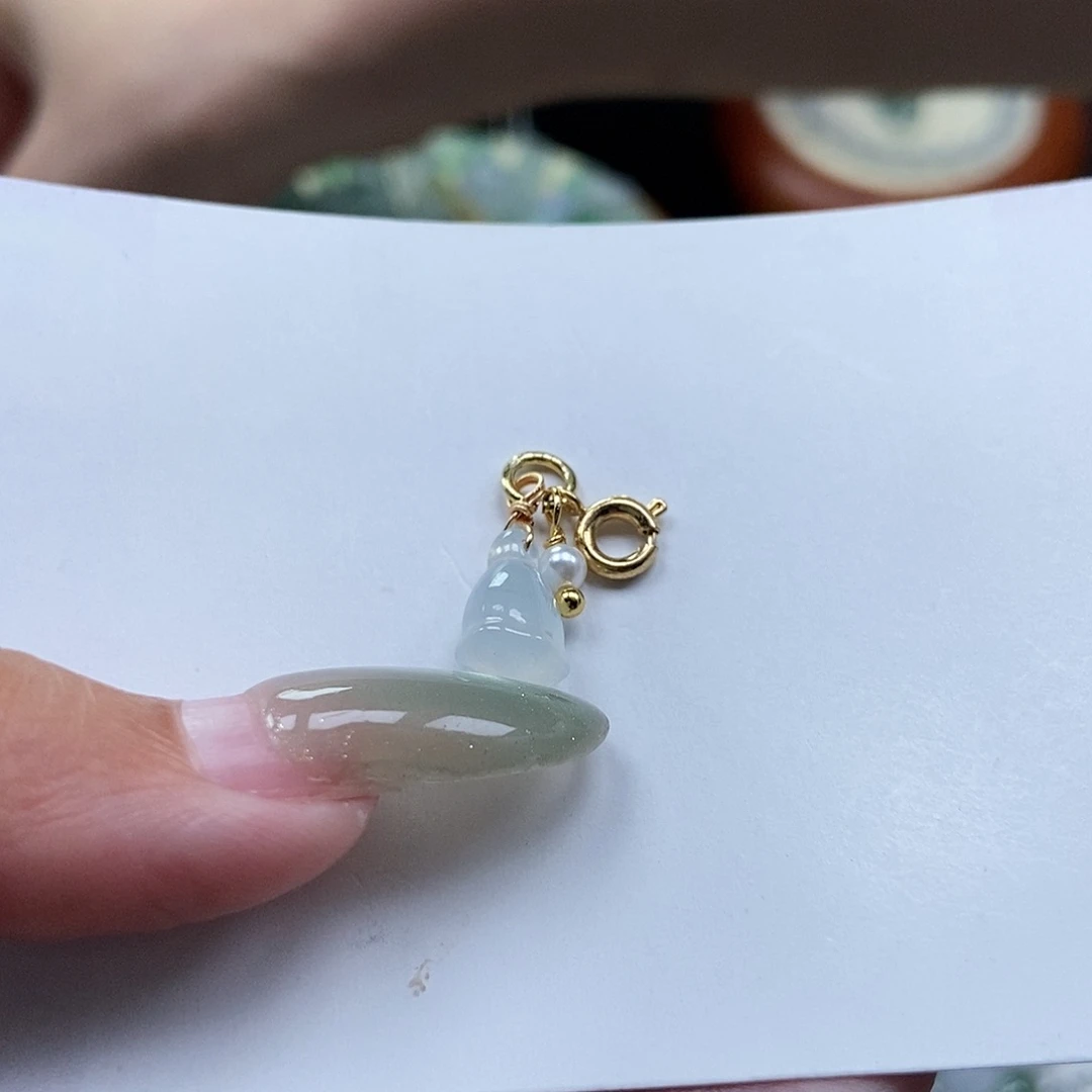 未镶嵌挂件翡翠番***头吊坠