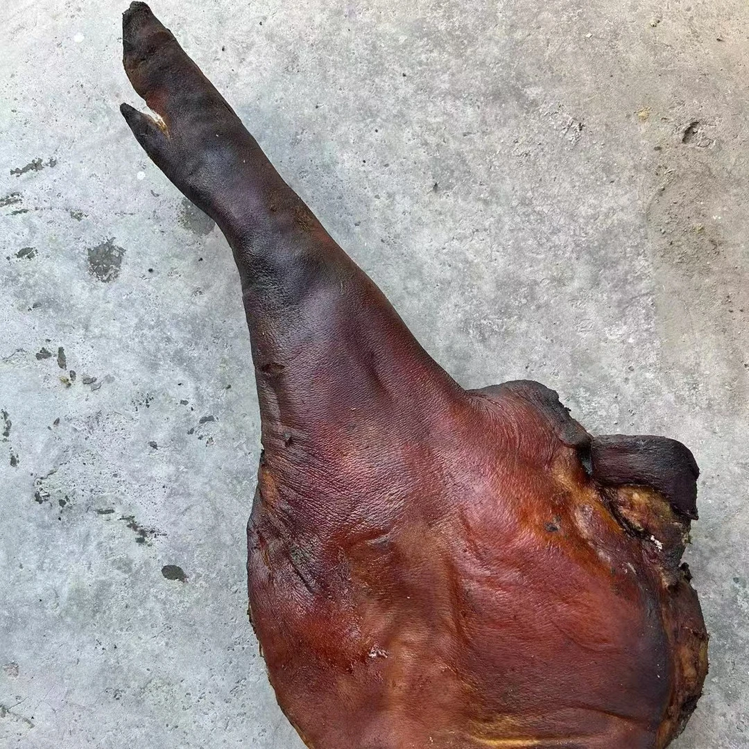腊猪蹄 农家粮食猪土猪腊猪蹄