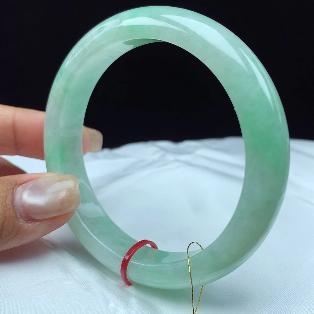 翡翠手镯未镶嵌59圈 2926