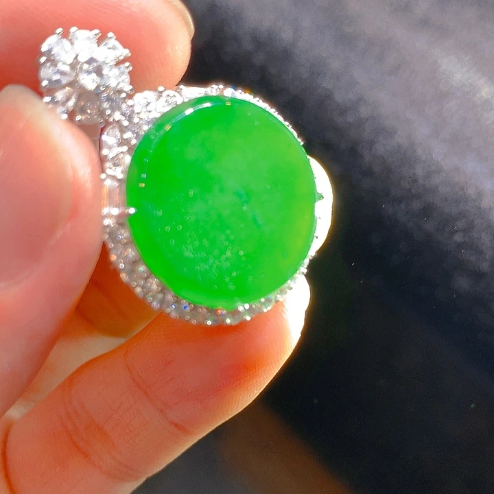 【闪购商品】翡翠颈饰银S925镶嵌翡翠