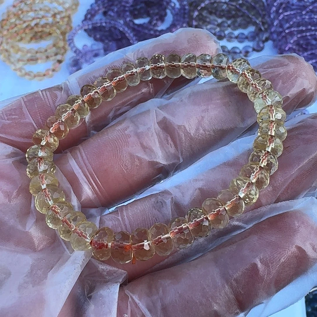 水晶黄水晶切面未镶嵌铠***?