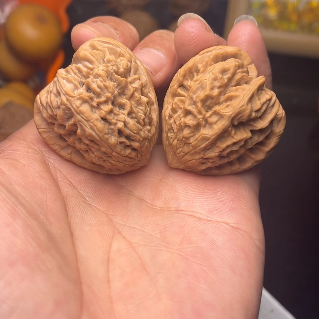 文玩核桃把件38暴雪 天残脚