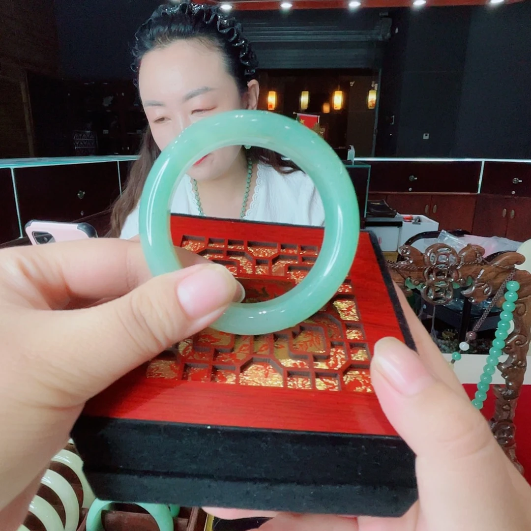 密玉（石英质玉）未镶嵌颈饰52