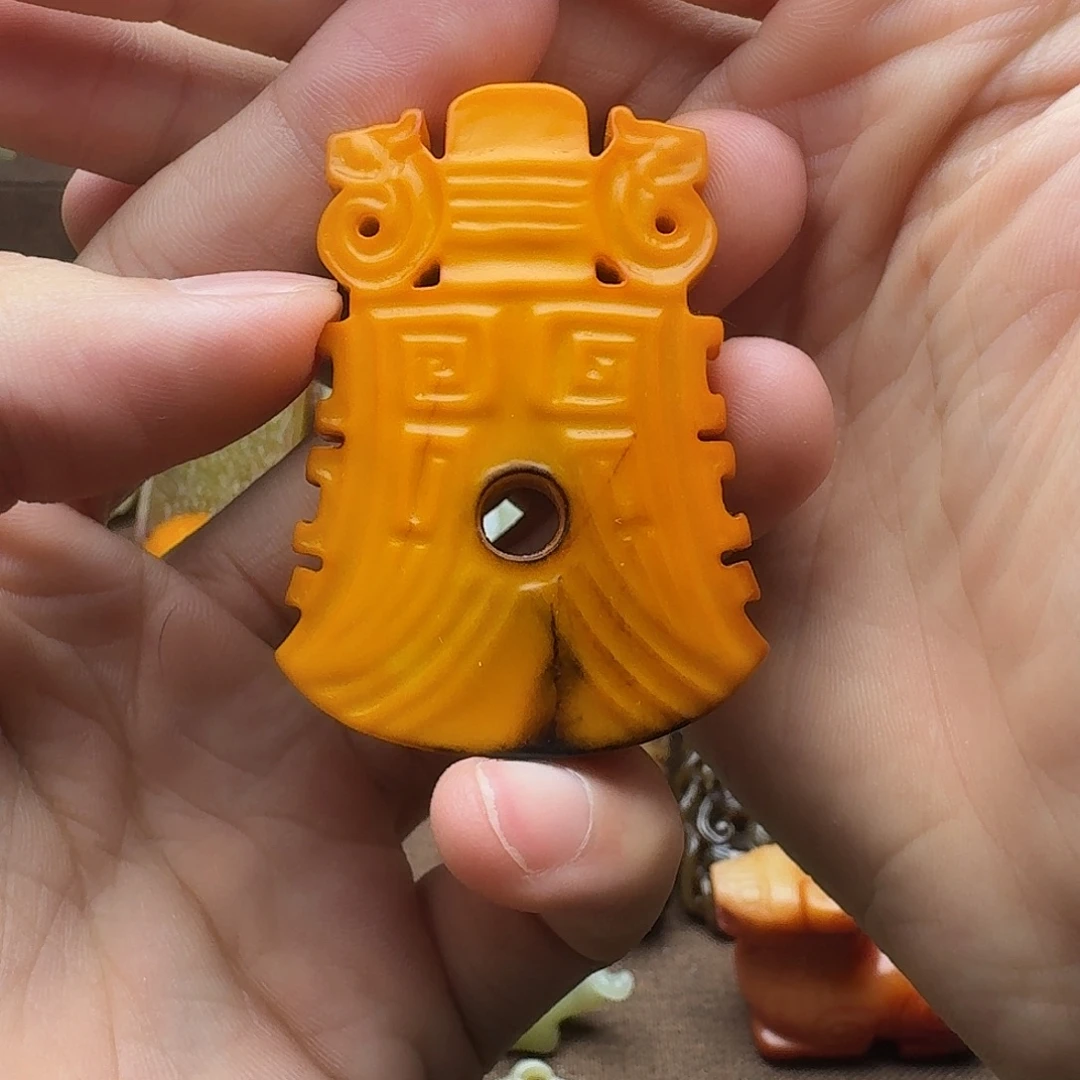 a***7和田玉未镶嵌挂件