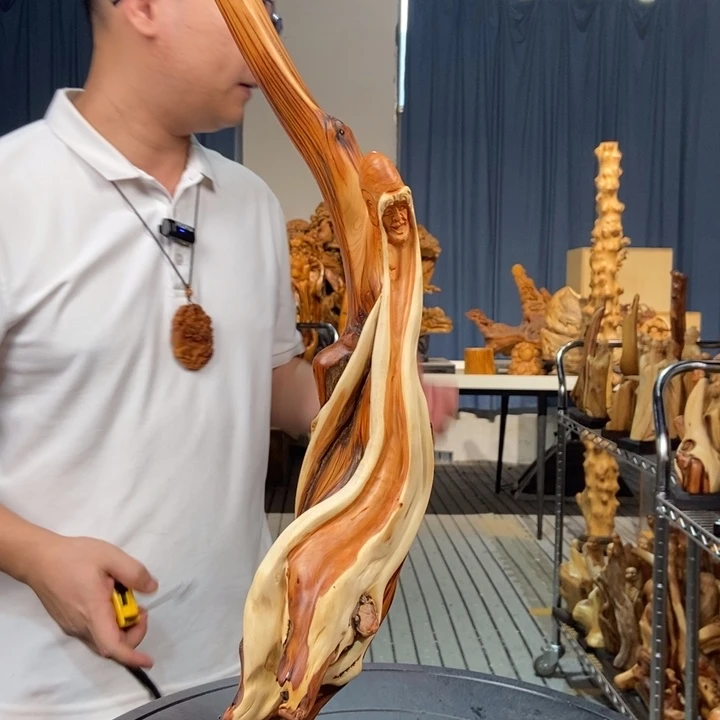 柏木（崖柏）随型摆件
