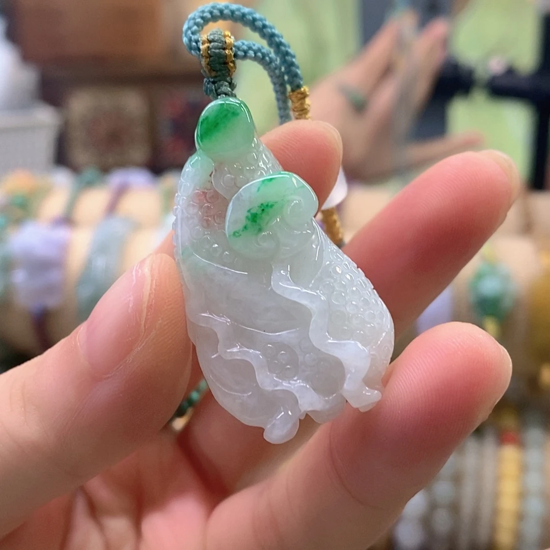 翡翠未镶嵌挂件翡翠挂件