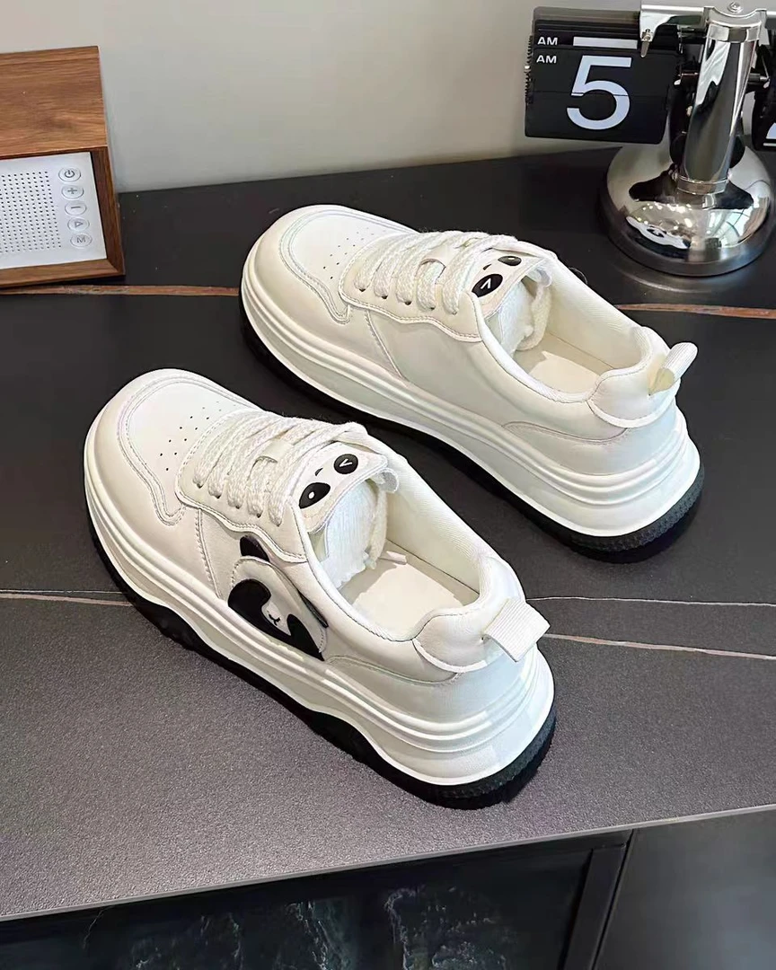 小白鞋女2025春季新款熊猫透气百搭厚底增高休闲运动板鞋女51016