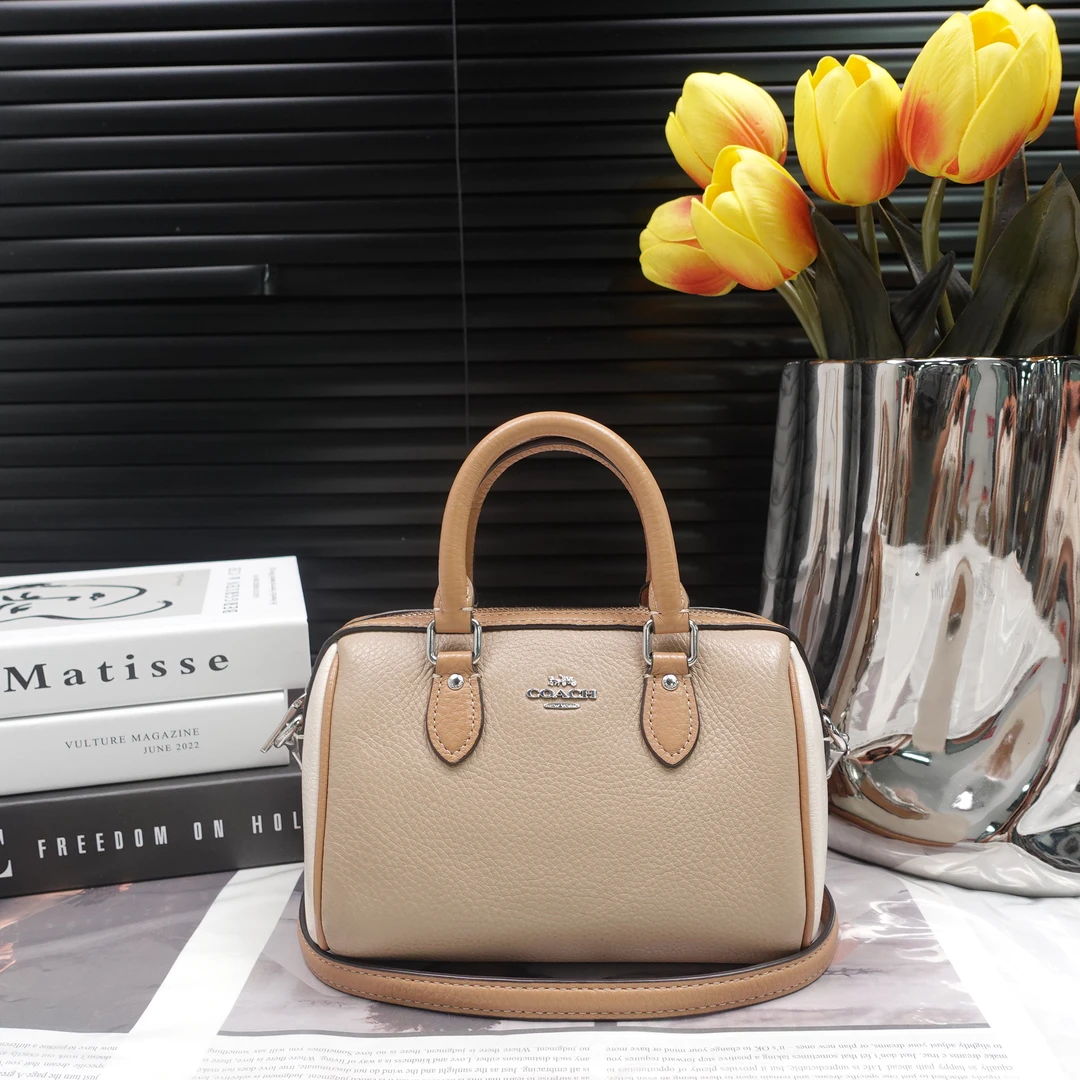 95新 COACH/蔻驰 单肩包/T10268292