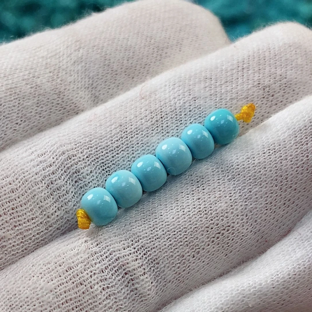 绿松石配饰未镶嵌