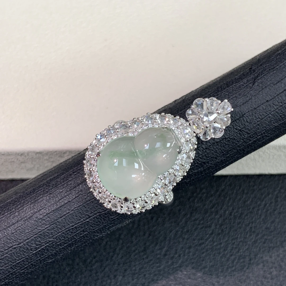 附自然光视频高冰飘花两用款戒指18k缅A翡翠玉石豪镶