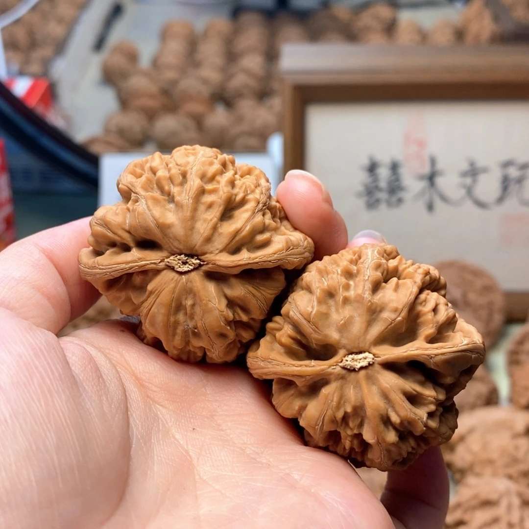 边***月把件文玩核桃111111111111111