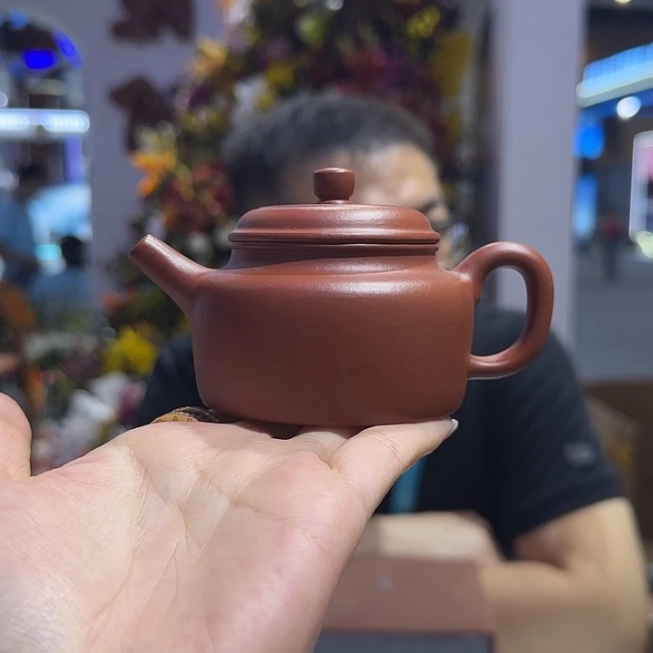 紫砂茶杯朱泥 小德钟 130Cc