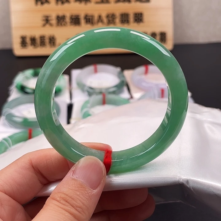 未镶嵌手镯翡翠手镯23