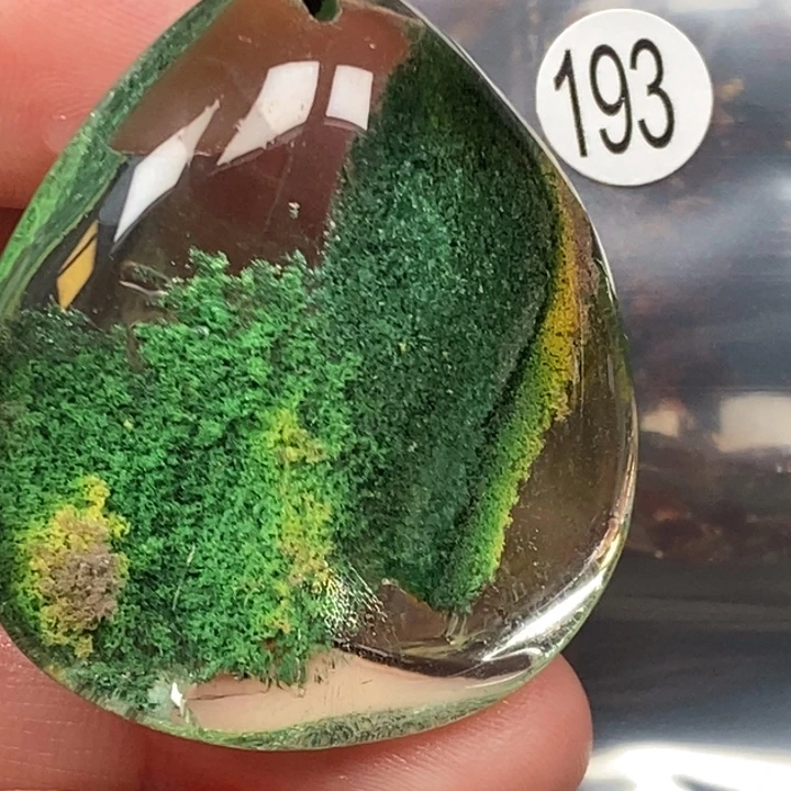 生***光水晶颈饰未镶嵌天然