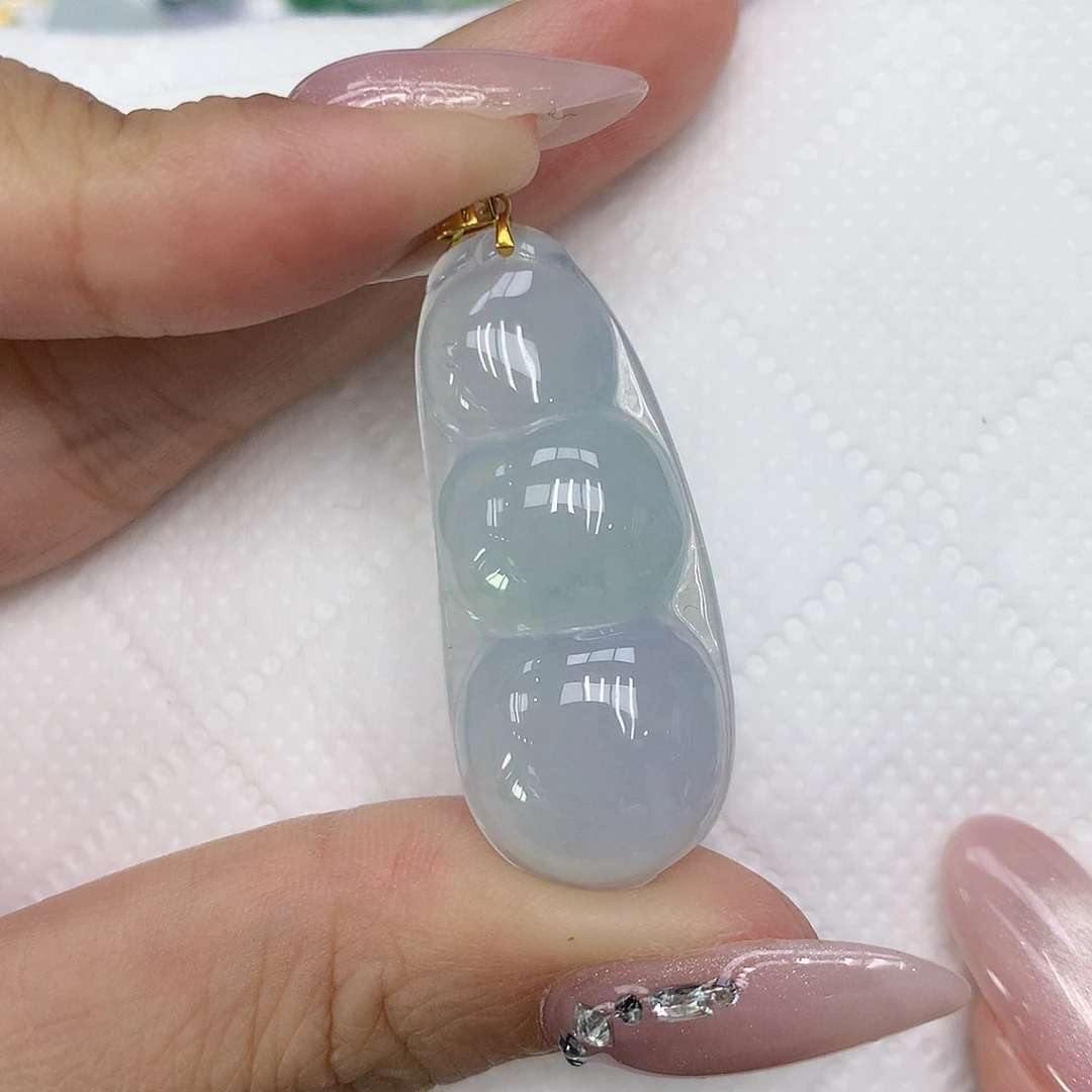 颈饰18K金镶嵌翡翠