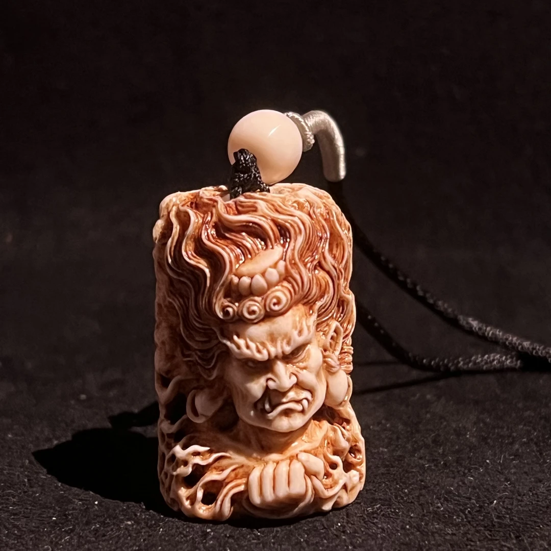 山工手作 不动明王牌手把件