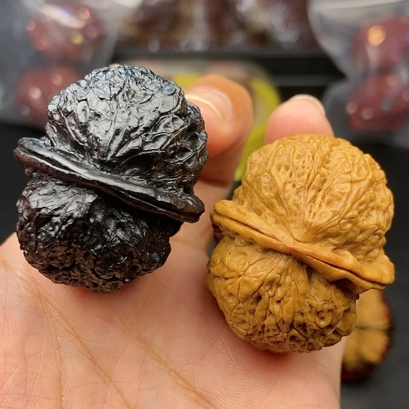 【闪购商品】把件文玩核桃40尺饕餮金蟾51克