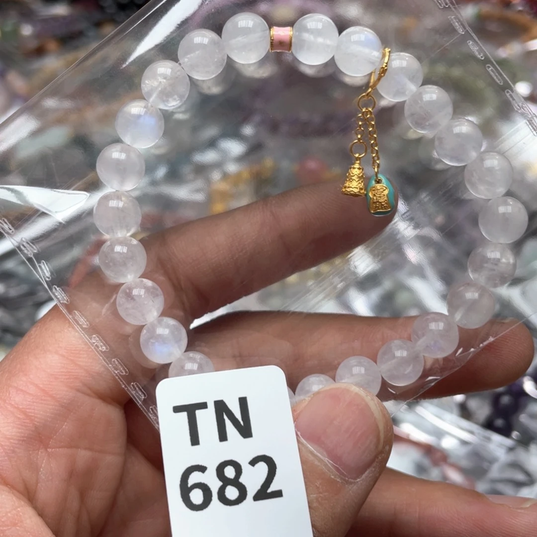 水晶多样性发一只未镶嵌