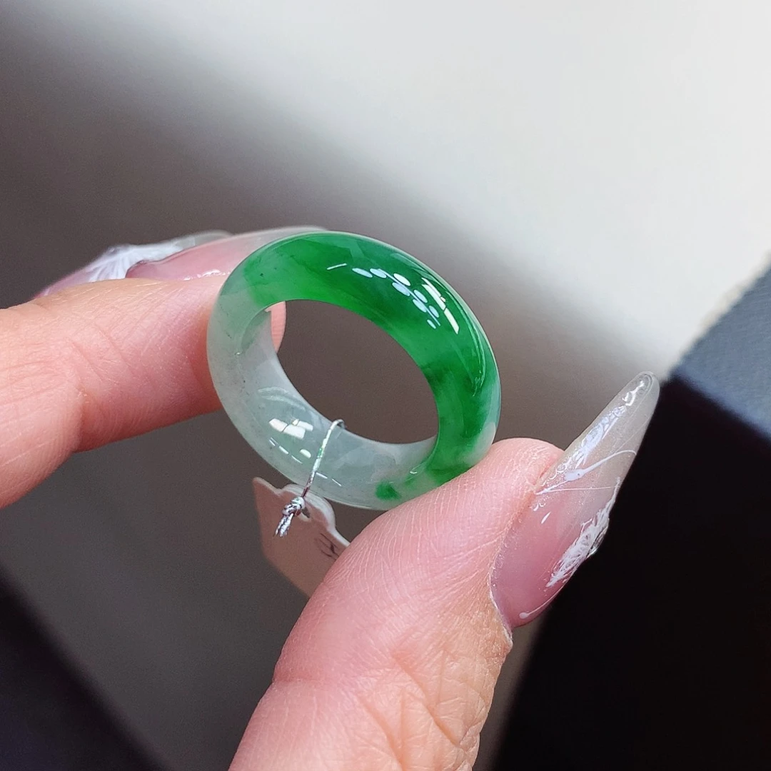 翡翠戒指未镶嵌16号