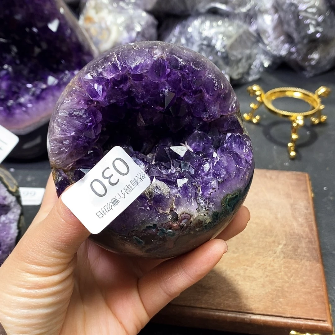 水晶大型摆件（非配饰）未镶嵌