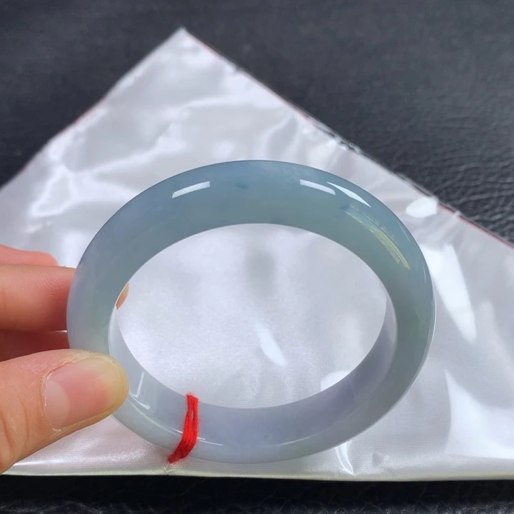 翡翠未镶嵌手镯55圈