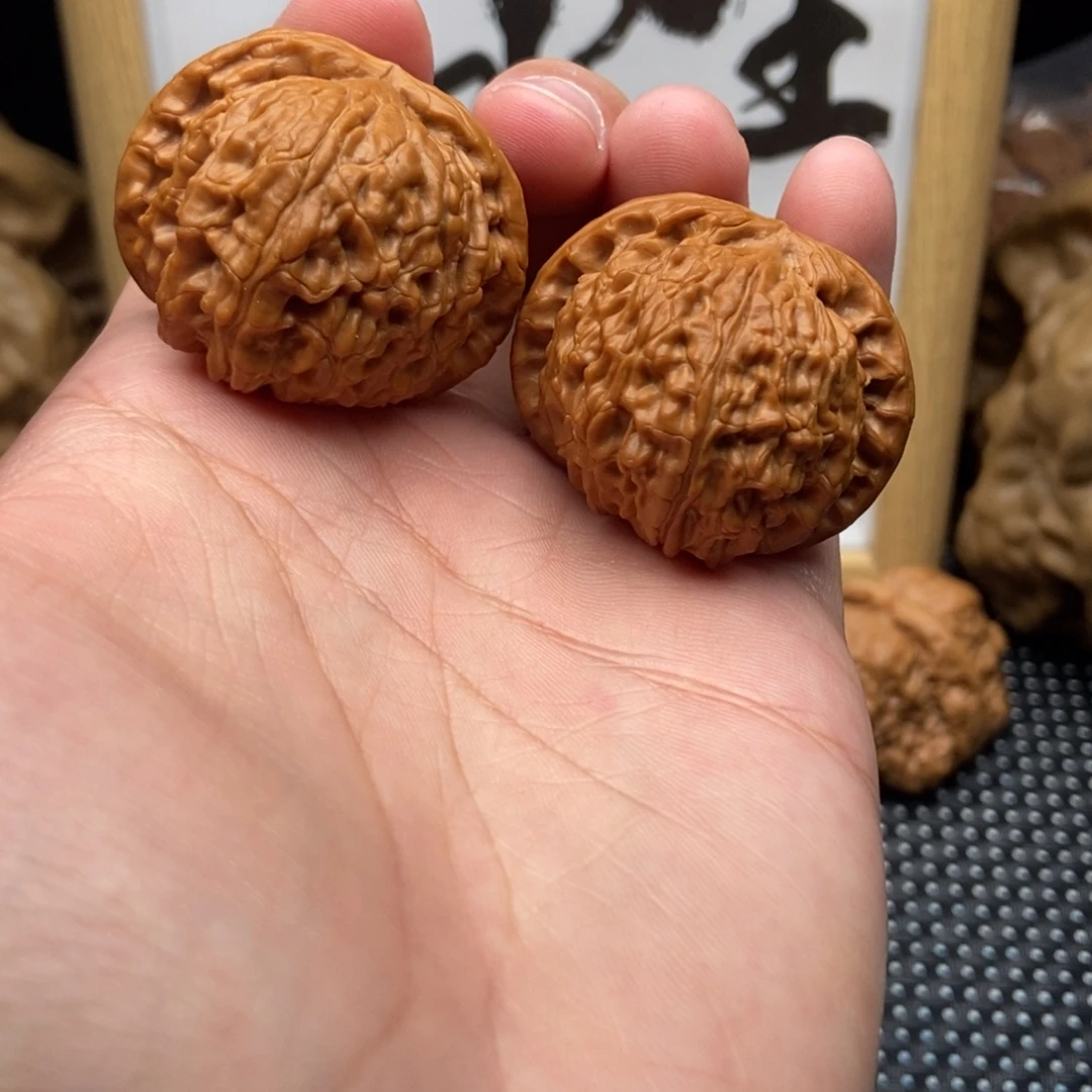 吊坠文玩核桃39闷白
