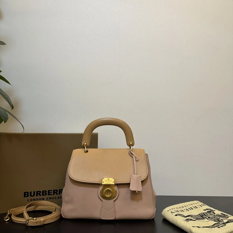 95新/博柏利/包包/[251224NKWC]/C8854022823