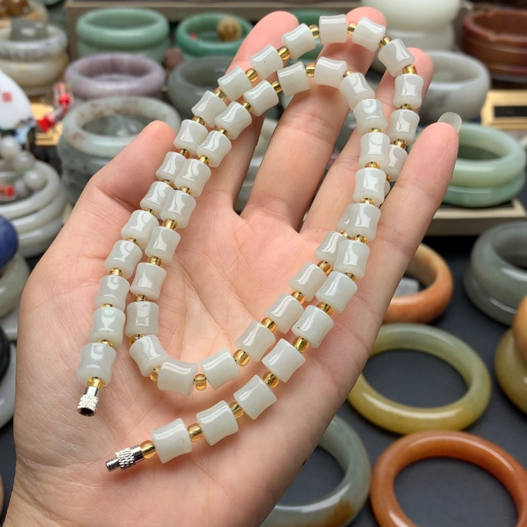 石英质玉（佘太翠）手镯未镶嵌节节高升项链