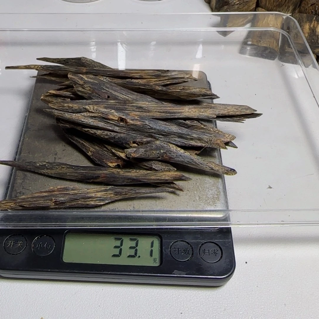 橄榄核手串/手链走****者奇楠树心油虫漏33克