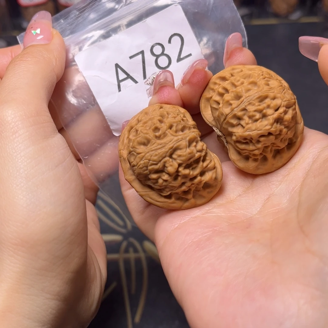 文玩核桃吊坠全品宫灯43