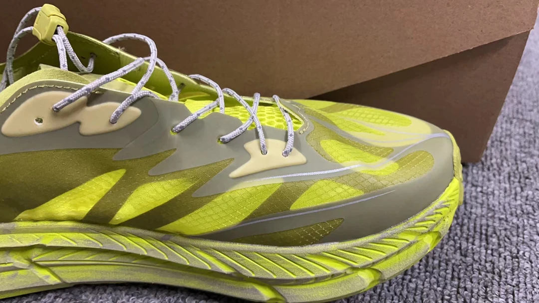 爆款越野鞋网面缓震男女低帮休闲运动鞋  988