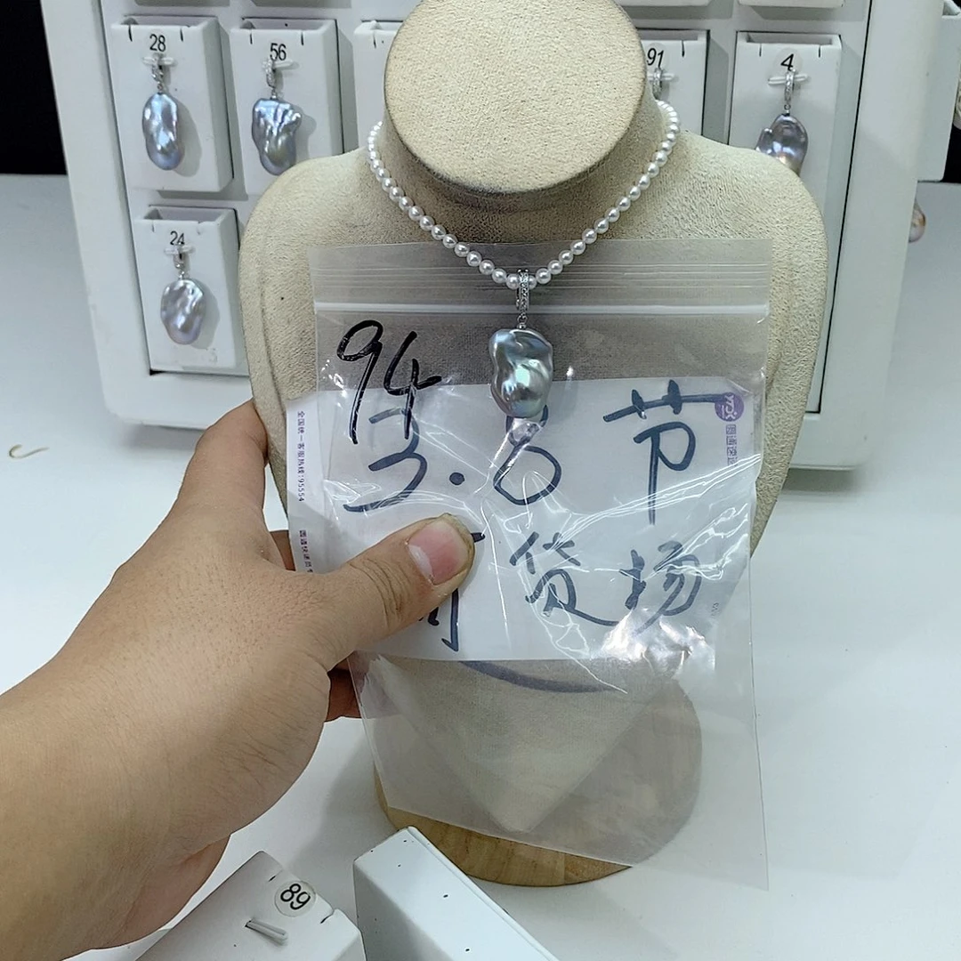 淡水珍珠颈饰合金