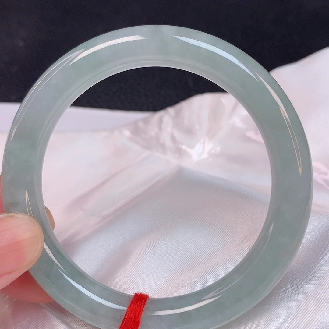 翡翠手镯未镶嵌56 翡翠手镯