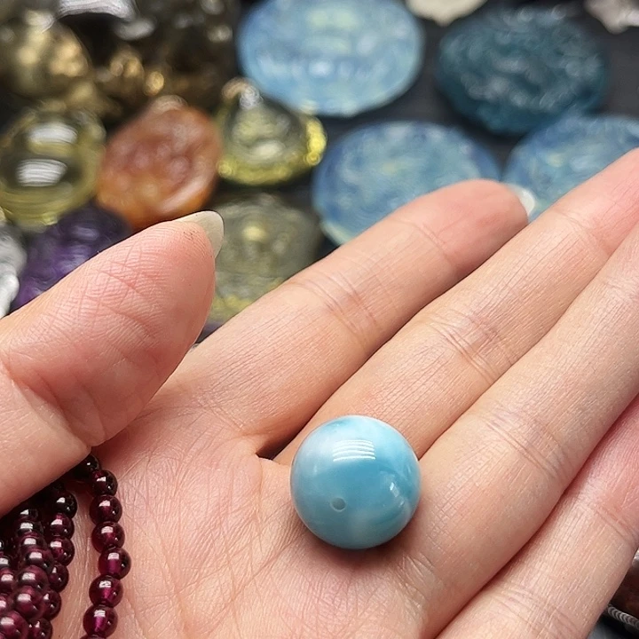 y***q未镶嵌颈饰水晶水晶