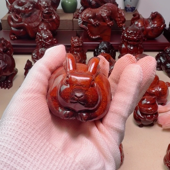 D***X檀香紫檀（小叶紫檀）