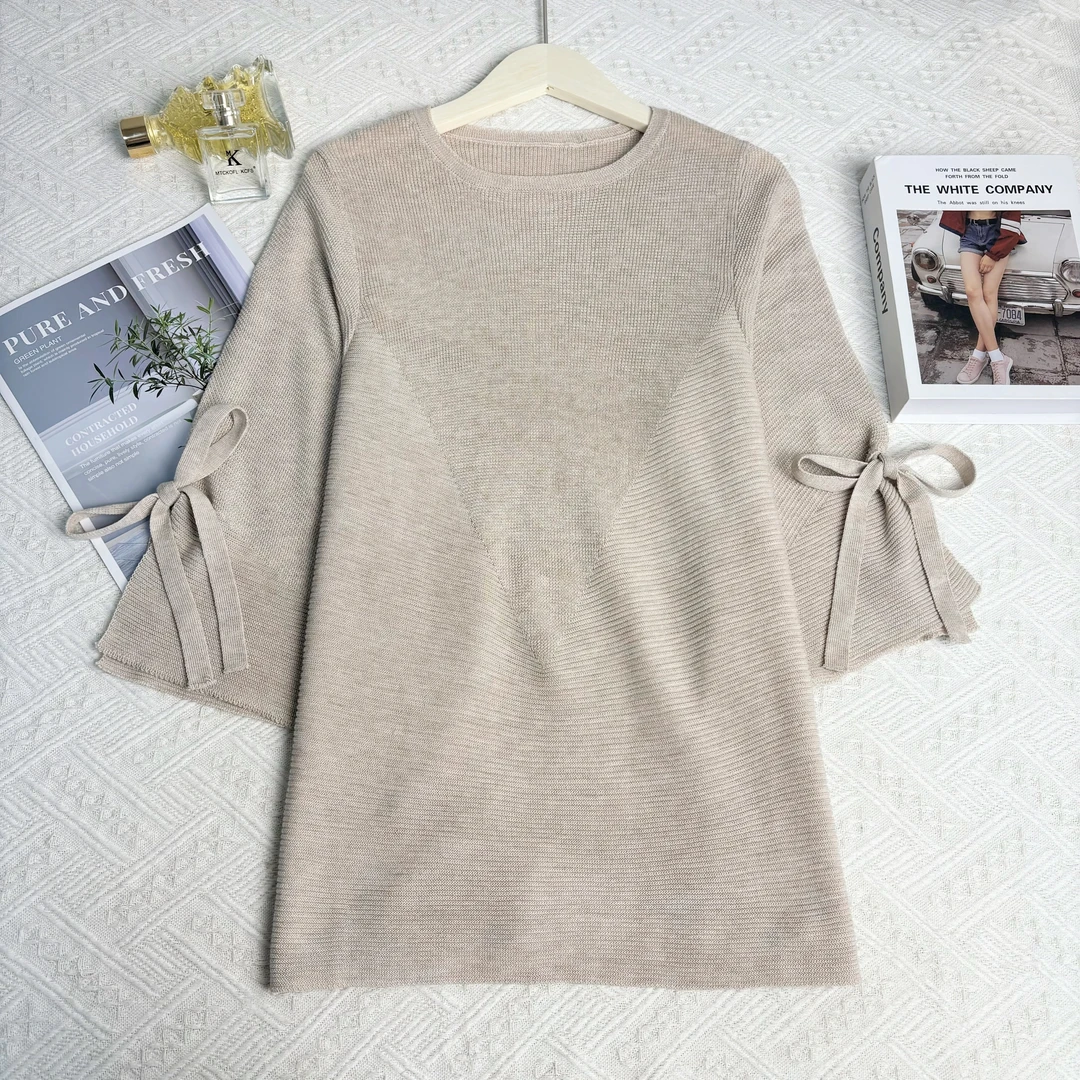 玲姐定制-圆领纯色宽松休闲薄款开叉设计感针织毛衣529617