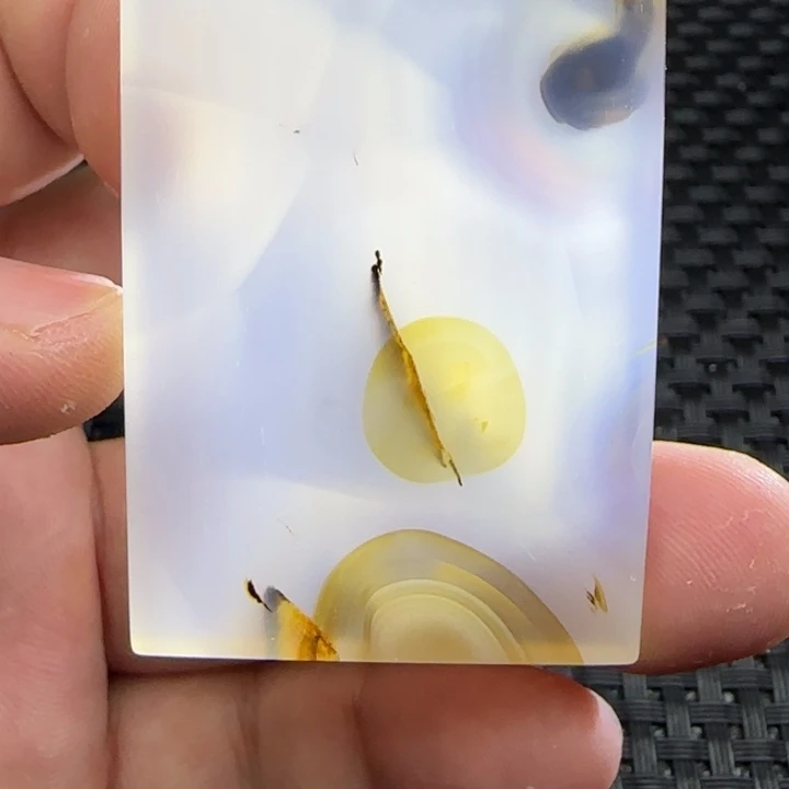 闲***雅玛瑙/玉髓未镶嵌颈饰