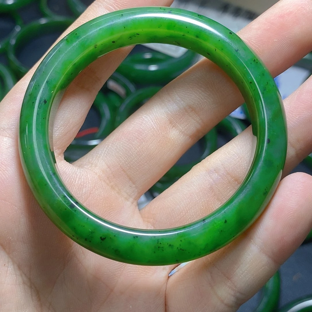 冰***桃和田玉（碧玉）未镶嵌手链