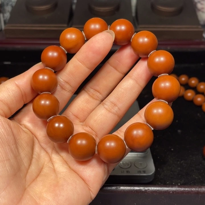 吊坠橄榄核1.67+树王全品小孔