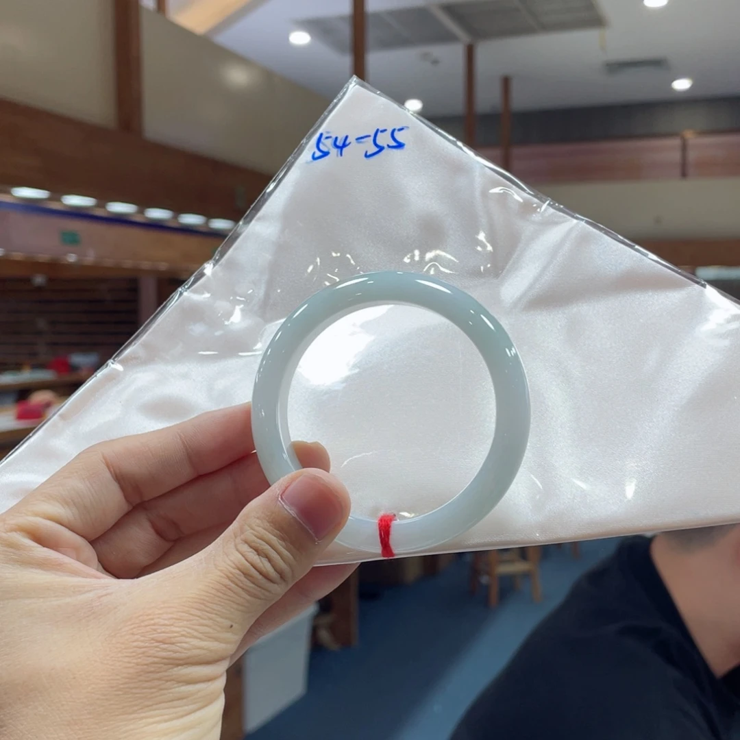 未镶嵌手镯翡翠翡翠