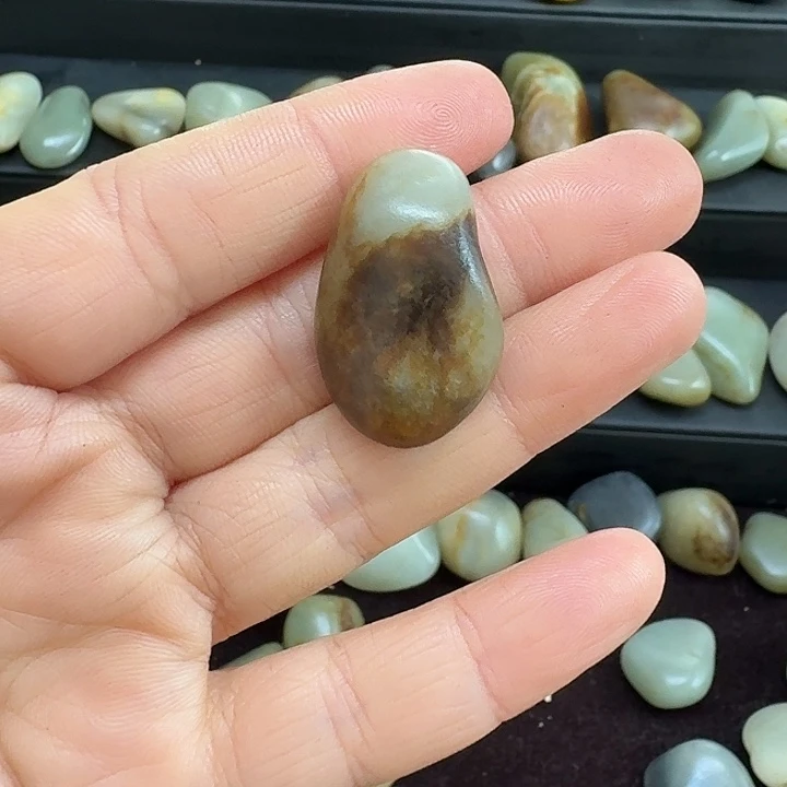 橙***咪和田玉（糖玉）未镶嵌挂件