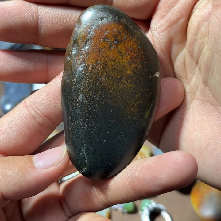 大***1和田玉未镶嵌挂件