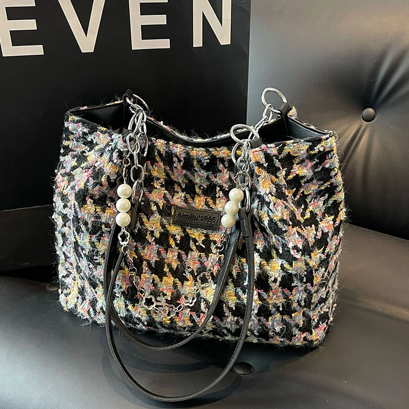 艾米兔女包2025新款洋气复古洋气大容量时尚休闲通勤单肩托特包