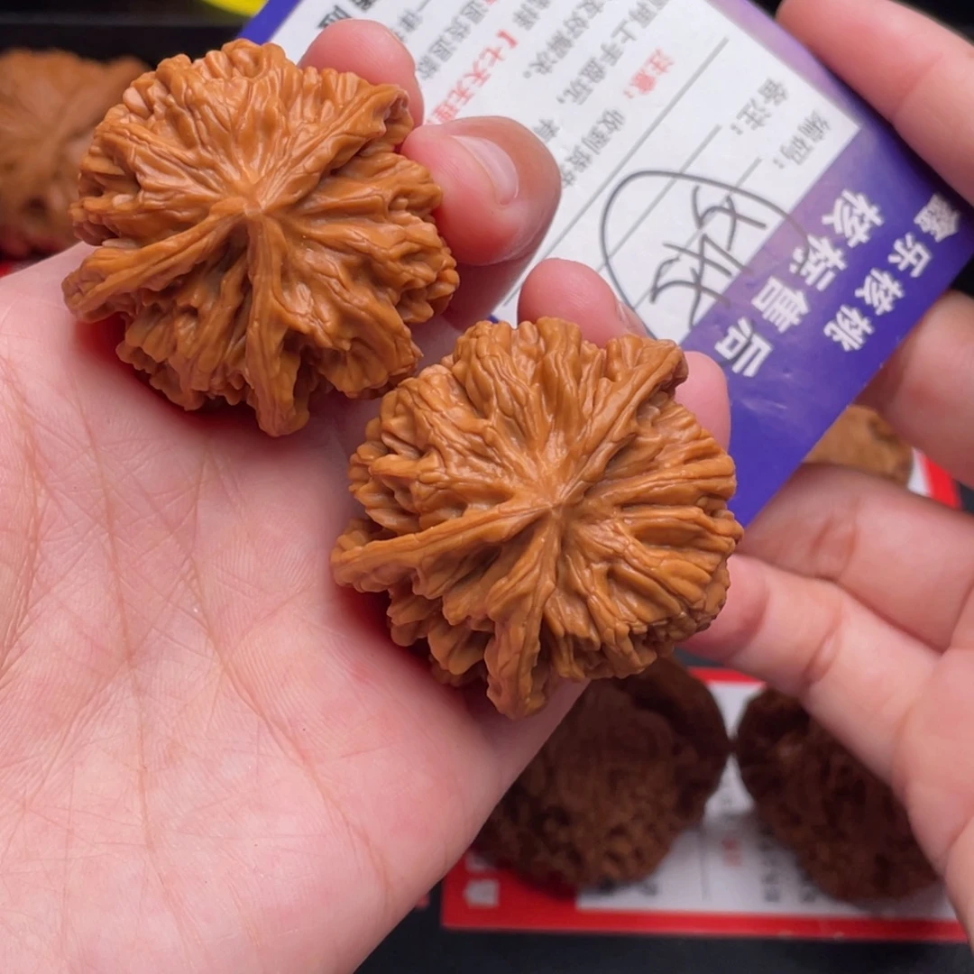 文玩核桃把件三棱40